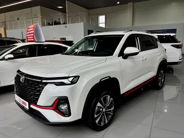 Купить Changan CS35 Plus, I Рестайлинг Белый 1.4 AMT (150 л.с.) от 2619900 ₽. в Самаре