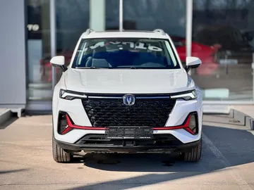 Купить Changan CS35 Plus, I Рестайлинг Белый 1.4 AMT (150 л.с.) от 2549900 ₽. в Самаре