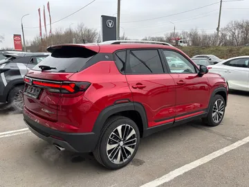 Купить Changan CS35 Plus, I Рестайлинг Красный 1.4 AMT (150 л.с.) от 2679900 ₽. в Самаре