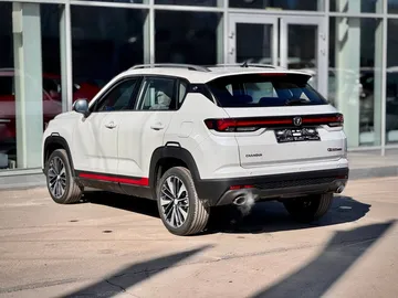 Купить Changan CS35 Plus, I Рестайлинг Белый 1.4 AMT (150 л.с.) от 2229900 ₽. в Самаре