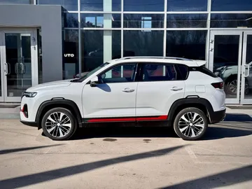 Купить Changan CS35 Plus, I Рестайлинг Белый 1.4 AMT (150 л.с.) от 2159900 ₽. в Самаре