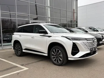 Купить Changan CS75 Plus, III Белый 2.0 AT (226 л.с.) от 3799900 ₽. в Самаре
