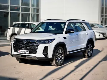 Купить Changan CS95, I Рестайлинг 2 Белый 2.0 AT (226 л.с.) 4WD от 4079900 ₽. в Самаре