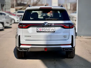 Купить Changan CS95, I Рестайлинг 2 Белый 2.0 AT (226 л.с.) 4WD от 4079900 ₽. в Самаре