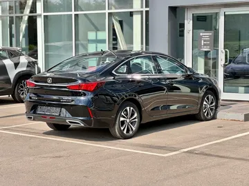 Купить Changan Eado Plus, I Черный 1.4 AMT (155 л.с.) от 2429900 ₽. в Самаре