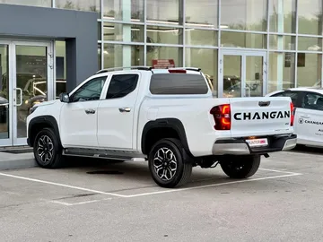 Купить Changan Hunter Plus, I Белый 2.0 AT (226 л.с.) 4WD от 3639900 ₽. в Самаре