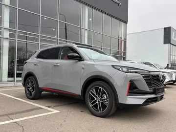 Купить Changan UNI-S (CS55 Plus), I Серый 1.5 AMT (181 л.с.) от 3009900 ₽. в Самаре