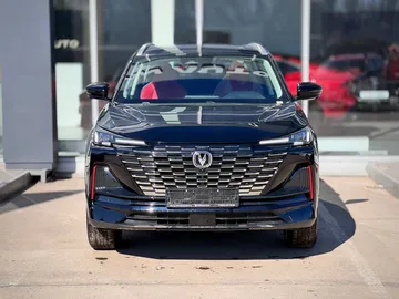 Купить Changan UNI-S (CS55 Plus), I Черный 1.5 AMT (181 л.с.) от 2564900 ₽. в Самаре