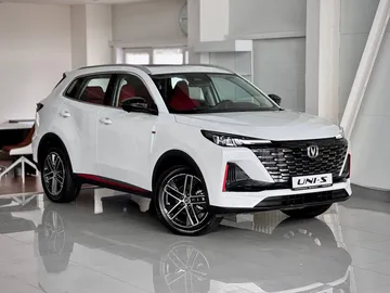 Купить Changan UNI-S (CS55 Plus), I Белый 1.5 AMT (181 л.с.) от 2599900 ₽. в Самаре