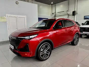 Купить Changan UNI-S (CS55 Plus), I Красный 1.5 AMT (181 л.с.) от 2609900 ₽. в Самаре