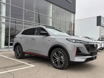 Купить Changan UNI-S (CS55 Plus), I Серый 1.5 AMT (181 л.с.) от 2609900 ₽. в Самаре