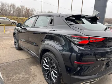 Купить Changan UNI-T, I Черный 1.5 AMT (167 л.с.) от 2749900 ₽. в Самаре