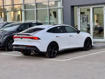 Купить Changan UNI-V, I Белый 1.5 AMT (181 л.с.) от 2859900 ₽. в Самаре