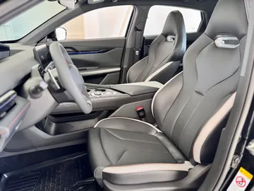 Купить Changan UNI-V, I Черный 1.5 AMT (181 л.с.) от 2859900 ₽. в Самаре