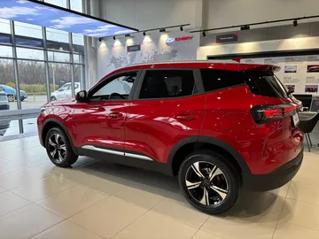 Купить Chery Tiggo 4, I Рестайлинг 2 Красный 1.5 AMT (147 л.с.) от 1890000 ₽. в Самаре