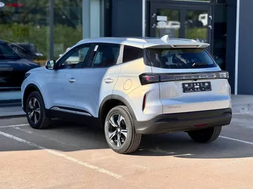 Купить CHERY Tiggo 4, I Рестайлинг 2 Серебряный 1.5 AMT (147 л.с.) от 2089900 ₽. в Самаре