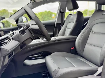 Купить Chery Tiggo 7L, I Красный 1.6 AMT (150 л.с.) 4WD от 2639900 ₽. в Самаре