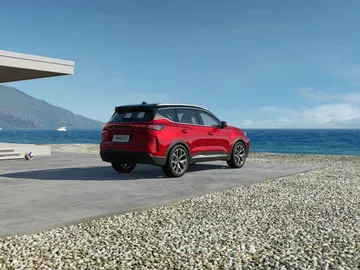 Купить Chery Tiggo 7L, I Красный 1.6 AMT (150 л.с.) от 2399000 ₽. в Самаре